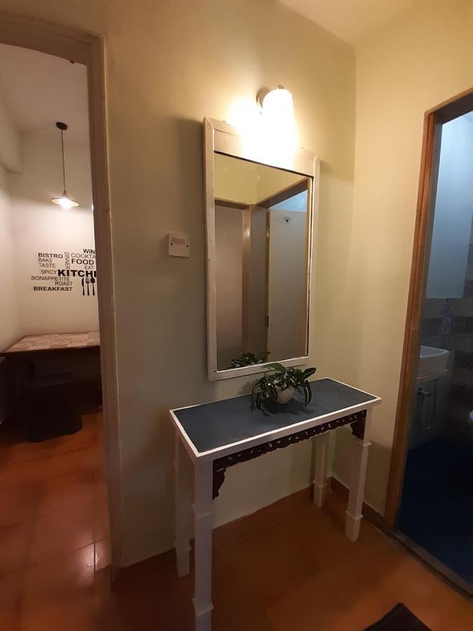 Palm Grove 1 Bhk Apartment At Candolim Beach With Free Wifi Exterior photo